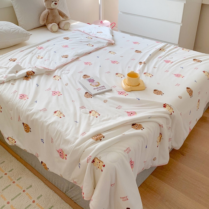 91家纺网 家纺一手货源 找家纺 澳萝拉 2024新款A类针织印花夏被 吐司酱