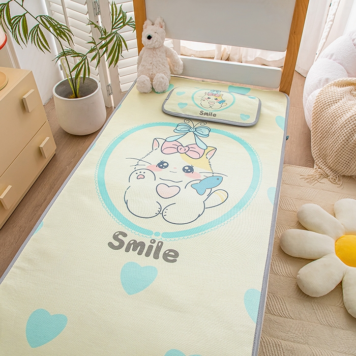 91家纺网 家纺一手货源 找家纺 欣品希家纺 2024新款A类冰丝印花儿童凉席三件套 可爱猫