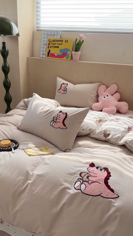 91家纺网 家纺一手货源 找家纺 柚子YOUTH 2024新款40支全棉水洗棉印+绣跑量款四件套 恐龙