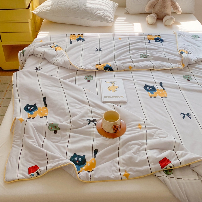 91家纺网 家纺一手货源 找家纺 澳萝拉 2024新款A类针织印花夏被 猫尼卡