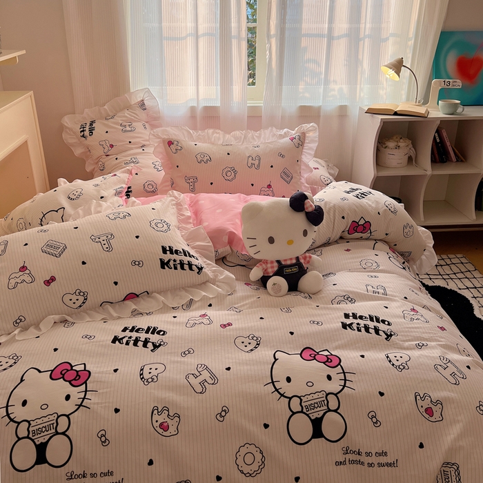 91家纺网 家纺一手货源 找家纺 三朵 2024年全棉白色花边三丽鸥系列四件套 花边-字母KT