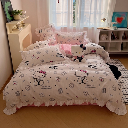 91家纺网 家纺一手货源 找家纺 三朵 2024年全棉白色花边三丽鸥系列四件套 花边-字母KT