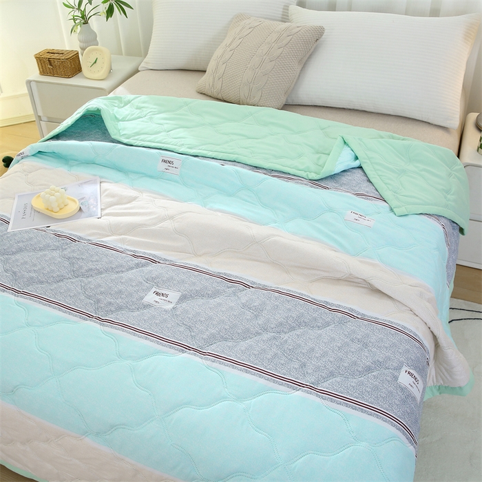 91家纺网 家纺一手货源 找家纺 爱派 2024直播爆款印花水洗棉夏被夏凉被空调被被子被芯 简约条纹