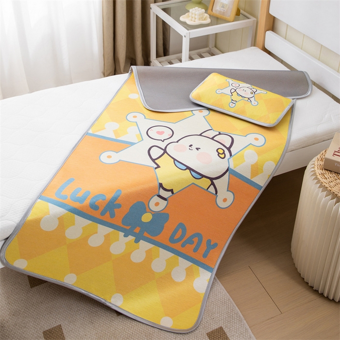 91家纺网 家纺一手货源 找家纺 欣品希家纺 2024新款A类冰丝印花儿童凉席三件套 幸运兔