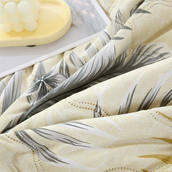 91家纺网 家纺一手货源 找家纺 爱派 2024直播爆款印花水洗棉夏被夏凉被空调被被子被芯 丛林密语