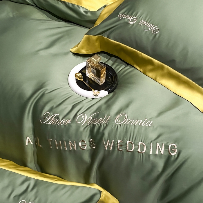 91家纺网 家纺一手货源 找家纺 优悦生活馆 2024新款永恒款冰丝刺绣四件套-风格二 永恒-海藻绿