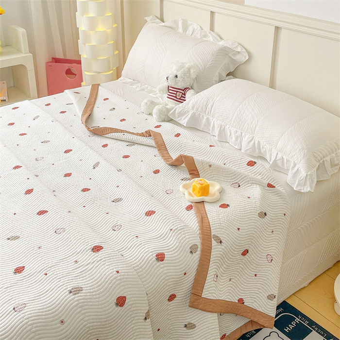 91家纺网 家纺一手货源 找家纺 OL家纺 2024新款单品天丝双面直角床盖 芝芝莓莓-米