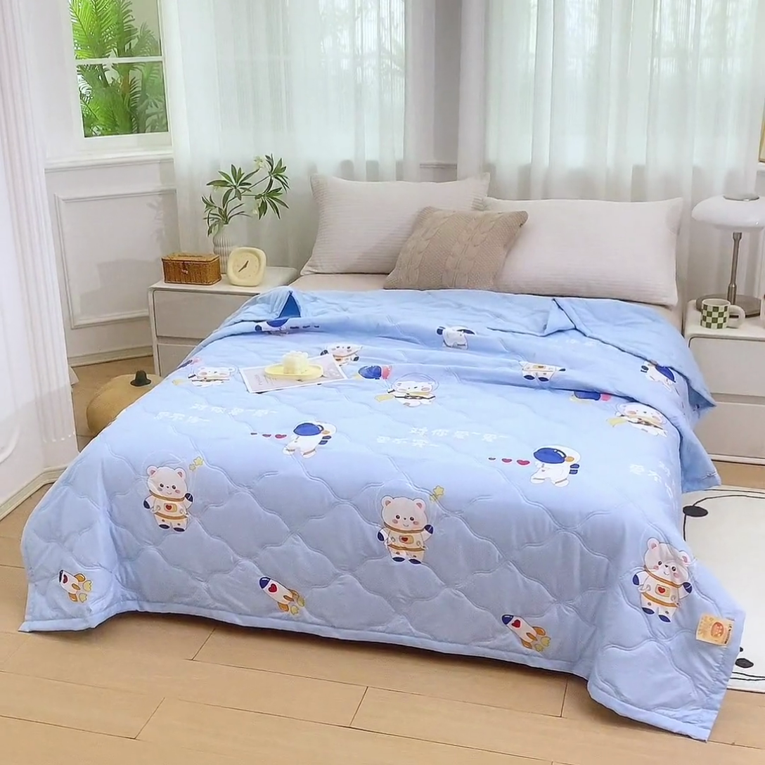 91家纺网 家纺一手货源 找家纺 爱派 2024直播爆款印花水洗棉夏被夏凉被空调被被子被芯 宇航熊