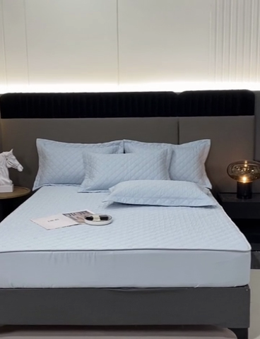 91家纺网 家纺一手货源 找家纺 OL家纺 2024新款单品天丝纯色床笠 浅蓝