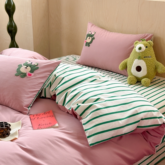 91家纺网 家纺一手货源 找家纺 柚子YOUTH 2024新款40支全棉水洗棉印+绣跑量款四件套 约克熊