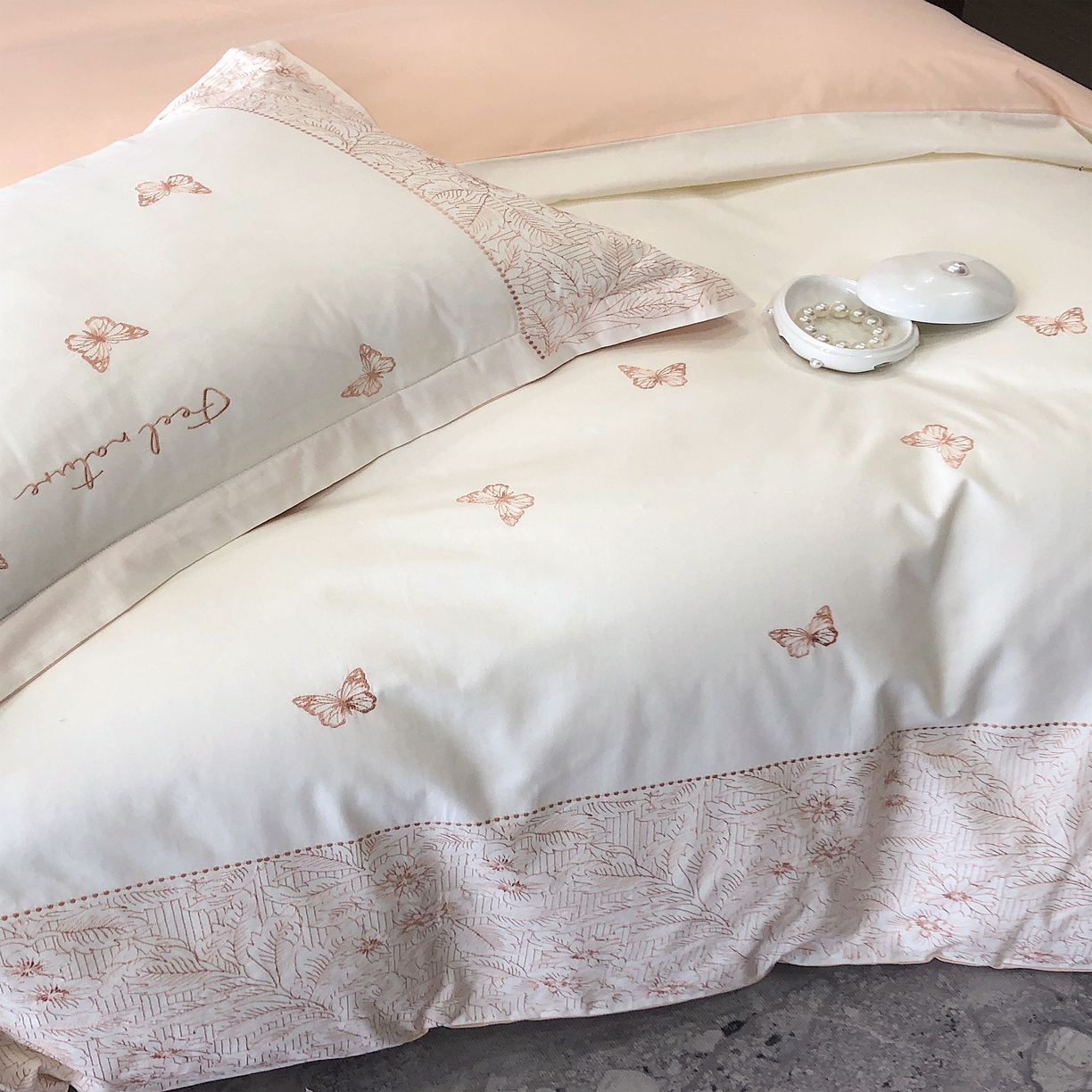 91家纺网 家纺一手货源 找家纺 （总）卡姿家纺 2024春夏优雅刺绣— 莉菲