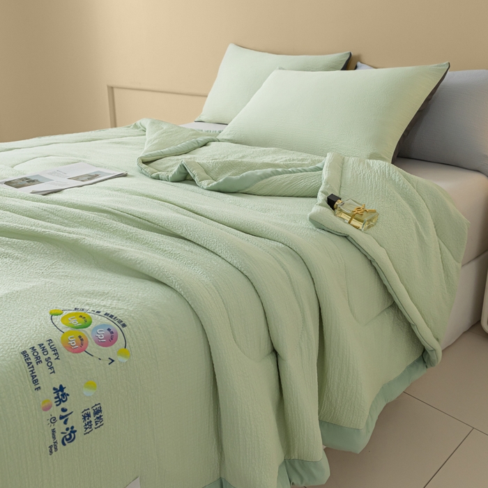 91家纺网 家纺一手货源 找家纺 梦初语 2024新款泡泡棉解压小气囊夏被 绿色