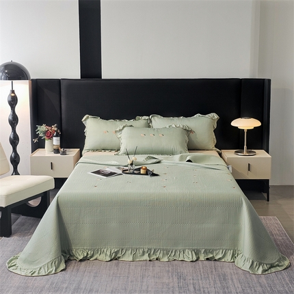 91家纺网 家纺一手货源 找家纺 2024新款OL家纺樱桃物语双面天丝三件套 千寻绿