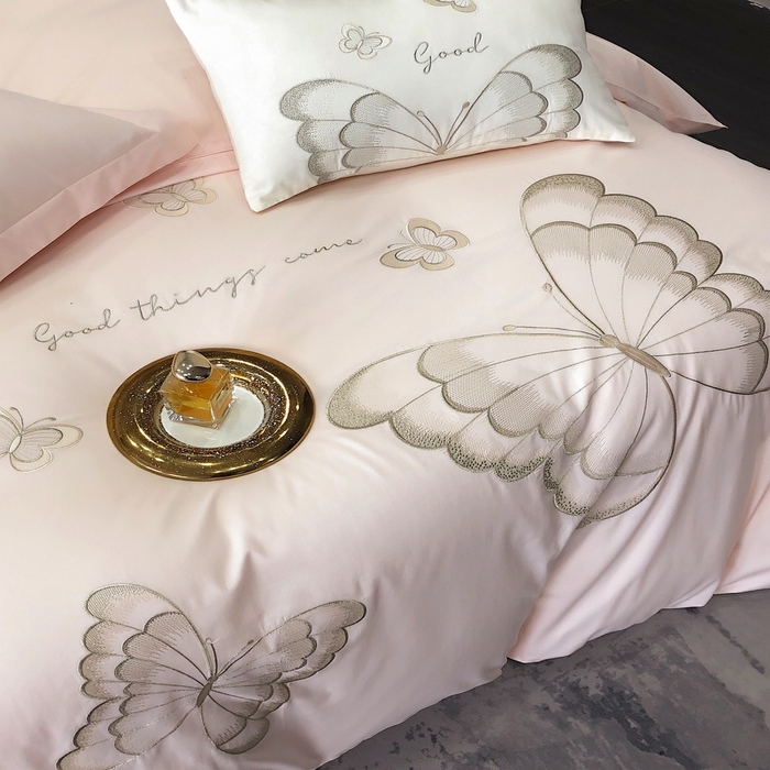 91家纺网 家纺一手货源 找家纺 2024春夏优雅刺绣—蝴蝶艾伦 蝴蝶艾伦-粉