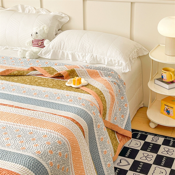 91家纺网 家纺一手货源 找家纺 OL家纺 2024新款单品天丝双面直角床盖 复古情怀