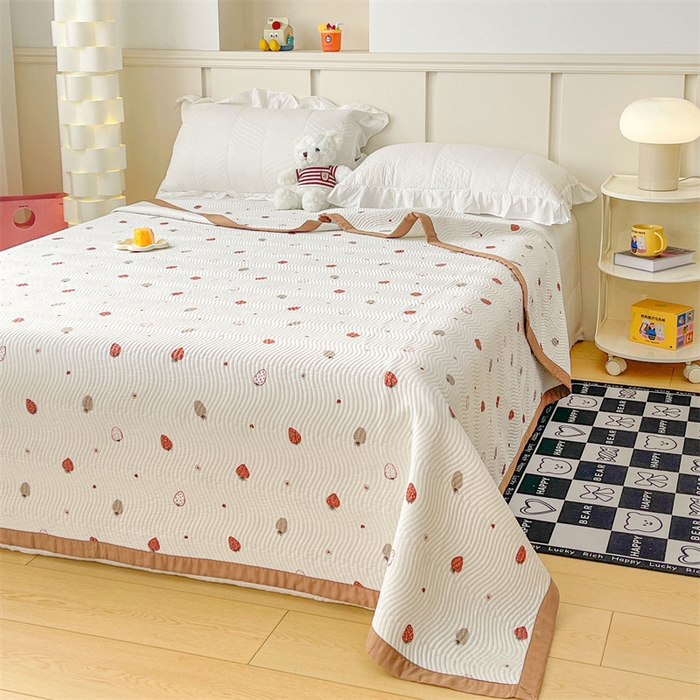 91家纺网 家纺一手货源 找家纺 OL家纺 2024新款单品天丝双面直角床盖 芝芝莓莓-米