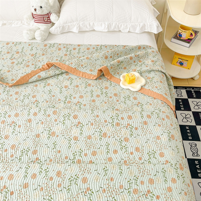 91家纺网 家纺一手货源 找家纺 OL家纺 2024新款单品天丝双面直角床盖 简兮-绿