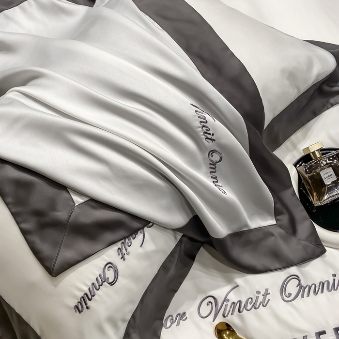 91家纺网 家纺一手货源 找家纺 优悦生活馆 2024新款永恒款冰丝刺绣四件套-风格二 永恒-象牙白