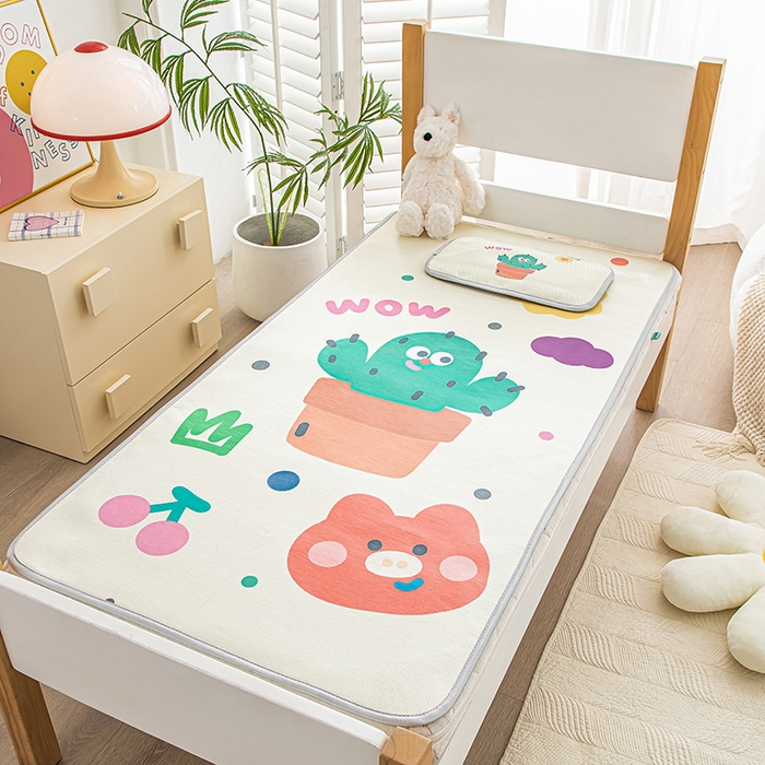 91家纺网 家纺一手货源 找家纺 欣品希家纺 2024新款A类冰丝印花儿童凉席三件套 仙人掌