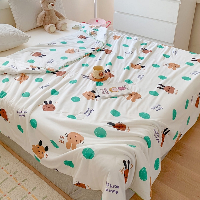 91家纺网 家纺一手货源 找家纺 澳萝拉 2024新款A类针织印花夏被 点点兔