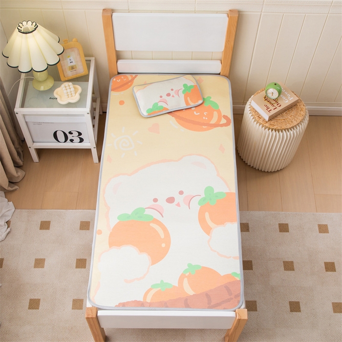 91家纺网 家纺一手货源 找家纺 欣品希家纺 2024新款A类冰丝印花儿童凉席三件套 大白熊