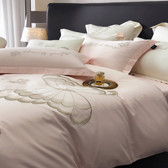 91家纺网 家纺一手货源 找家纺 2024春夏优雅刺绣—蝴蝶艾伦 蝴蝶艾伦-粉