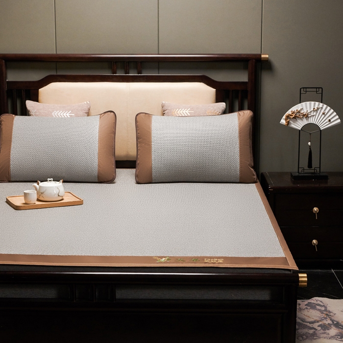 91家纺网 家纺一手货源 找家纺 青雅席业 2025新款半包印尼藤艾草冰丝双面席 艾草-灰