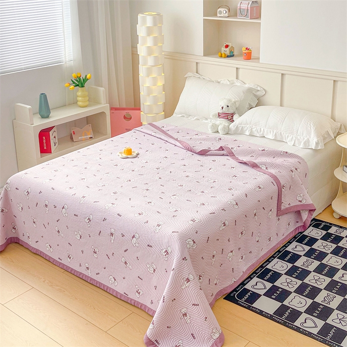 91家纺网 家纺一手货源 找家纺 OL家纺 2024新款单品天丝双面直角床盖 乖乖熊-粉