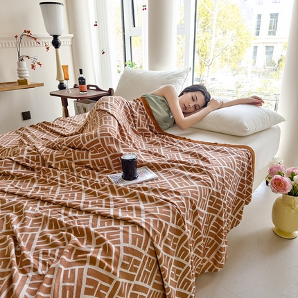 91家纺网 家纺一手货源 找家纺 悦然毛巾被 2024新款竹纤维凉感毯 雅致-咖啡色