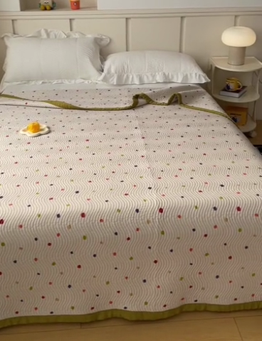 91家纺网 家纺一手货源 找家纺 OL家纺 2024新款单品天丝双面直角床盖 初遇