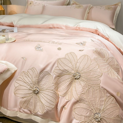 91家纺网 家纺一手货源 找家纺 红嘴企鹅 2025款水洗真丝四件套梦想系列 梦想粉色