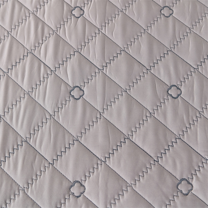 91家纺网 家纺一手货源 找家纺 OL家纺  2023新款单品天丝纯色床盖 浅灰