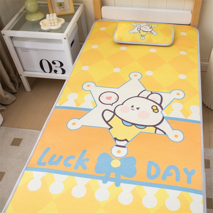 91家纺网 家纺一手货源 找家纺 欣品希家纺 2024新款A类冰丝印花儿童凉席三件套 幸运兔