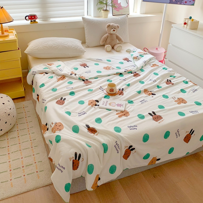 91家纺网 家纺一手货源 找家纺 澳萝拉 2024新款A类针织印花夏被 点点兔