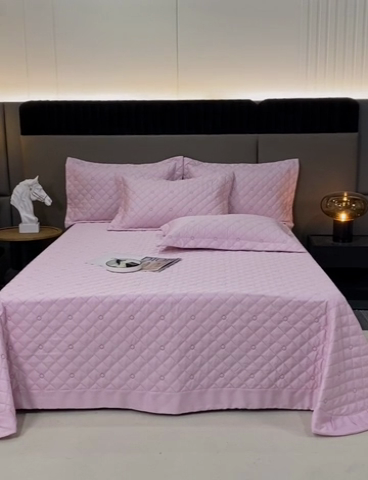 91家纺网 家纺一手货源 找家纺 OL家纺  2023新款单品天丝纯色床盖 粉色