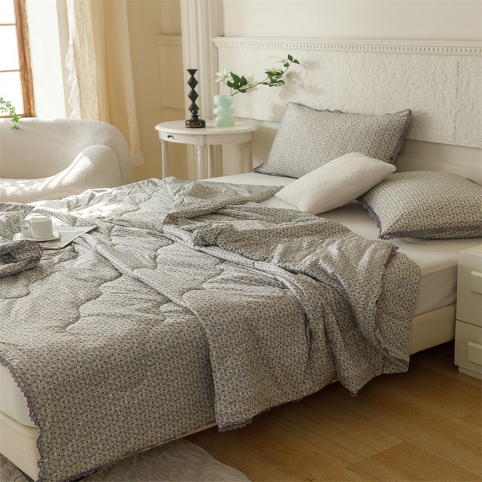 91家纺网 家纺一手货源 找家纺 有货2024新款氨纶凉感丝印花夏被空调被 紫韵