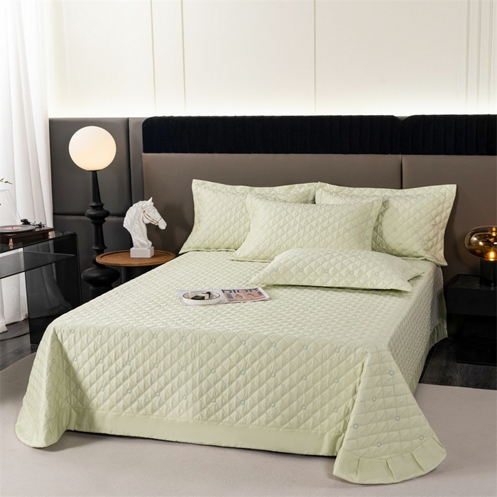 91家纺网 家纺一手货源 找家纺 OL家纺  2023新款单品天丝纯色床盖 浅绿