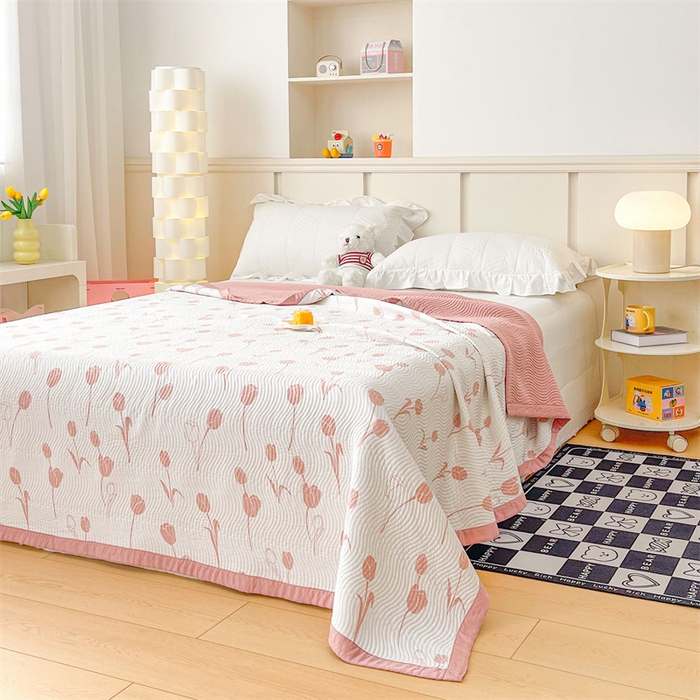 91家纺网 家纺一手货源 找家纺 OL家纺 2024新款单品天丝双面直角床盖 郁金香-红