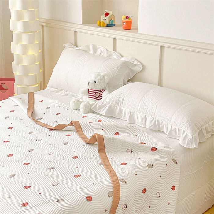 91家纺网 家纺一手货源 找家纺 OL家纺 2024新款单品天丝双面直角床盖 芝芝莓莓-米