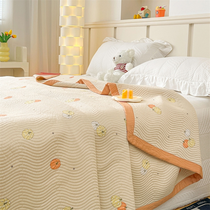 91家纺网 家纺一手货源 找家纺 OL家纺 2024新款单品天丝双面直角床盖 南瓜贝贝-卡其