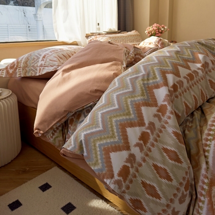 91家纺网 家纺一手货源 找家纺 由丽 2025新款2月全工艺柔棉全棉印花三件套四件套有床笠款 丽塔-粉