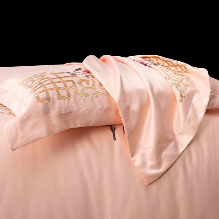 91家纺网 家纺一手货源 找家纺 慕她家纺 慕她婚庆四件套全棉纯棉刺绣一花多色床上用品 暗香 驼色