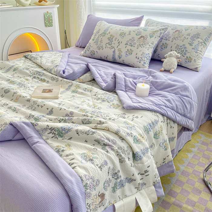 91家纺网 家纺一手货源 找家纺 可思家纺 2024新款A类泡泡纱夏被四件套 娴雅花韵