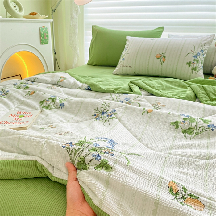 91家纺网 家纺一手货源 找家纺 可思家纺 2024新款A类泡泡纱夏被四件套 清新夏日