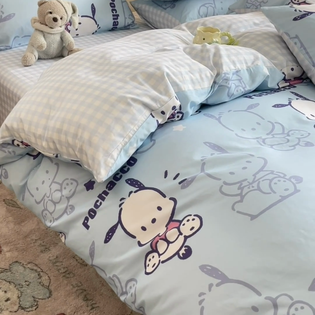 91家纺网 家纺一手货源 找家纺 桃子家居 2024新款三丽鸥正版授权全棉卡通系列四件套 棉三丽鸥-欢乐帕恰狗