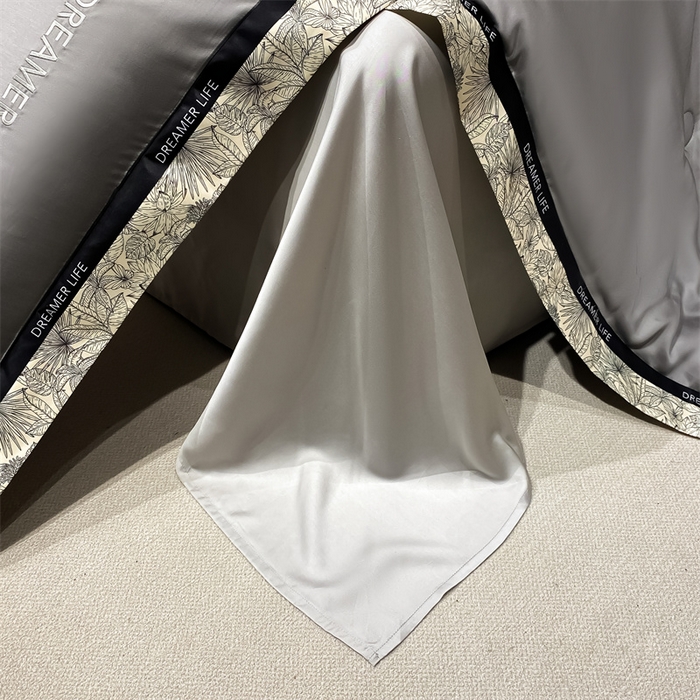 91家纺网 家纺一手货源 找家纺 笙意家纺 2025新款冰丝宽边款夏被-克里斯汀系列 克里斯汀-中灰+山灰