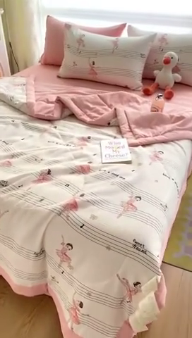 91家纺网 家纺一手货源 找家纺 可思家纺 2024新款A类泡泡纱夏被四件套 精灵之舞