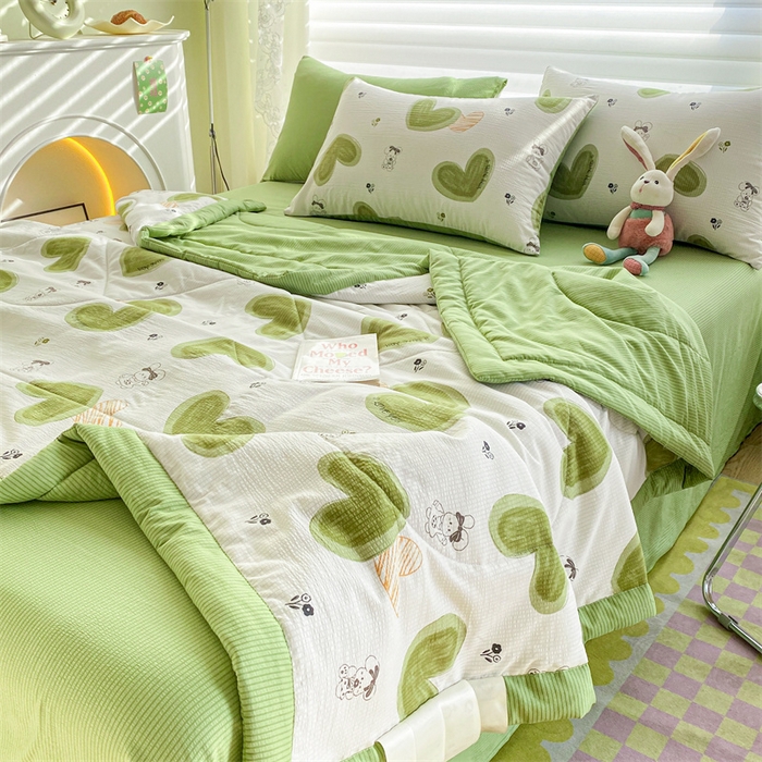 91家纺网 家纺一手货源 找家纺 可思家纺 2024新款A类泡泡纱夏被四件套 心心相印