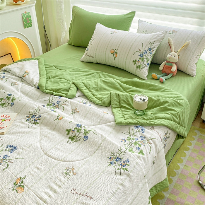 91家纺网 家纺一手货源 找家纺 可思家纺 2024新款A类泡泡纱夏被四件套 清新夏日