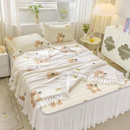 91家纺网 家纺一手货源 找家纺 （总）康纳利 2024新款印花床裙款乳胶凉席三件套夏被四件套